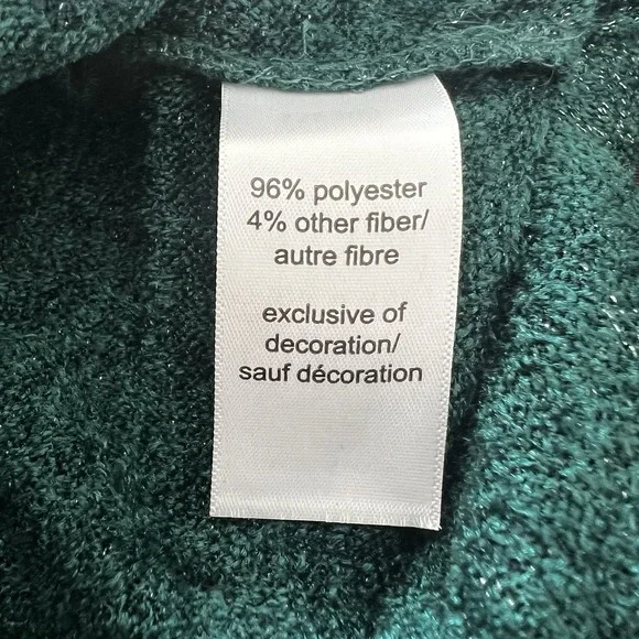 Maurices Women's Green Metallic Crochet trim Long sleeve Top Medium NWOT - Picture 7 of 9